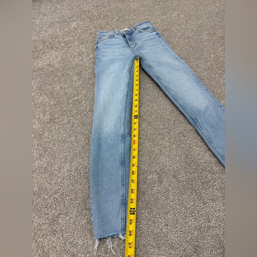 Zara Denim Skinny Jeans Light Blue Washed Raw Hem Size 0 W23 - Picture 3 of 7
